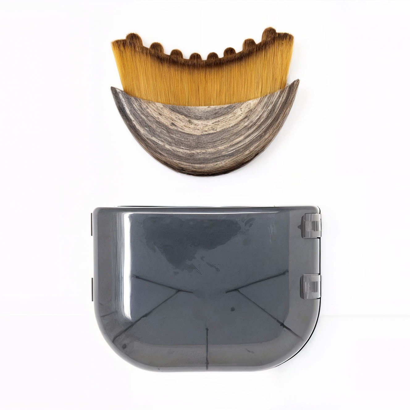 Delinea GlowBrush™ - Addio viso gonfio